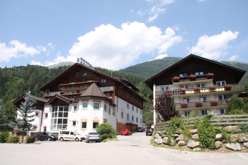 Sporthotel Moelltal Flattach Exterior photo